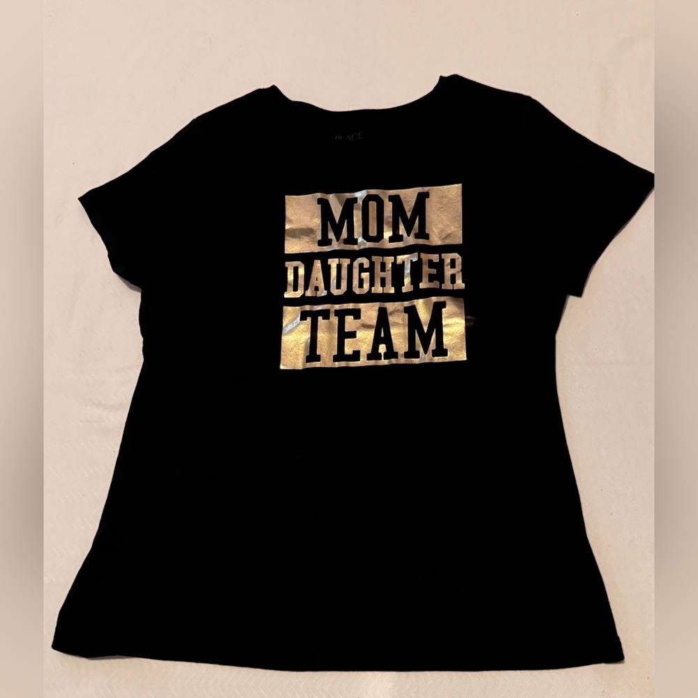 Mom daughter team Black shirt